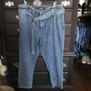 Super High Waisted Belted Paperbag Jeans NWOT